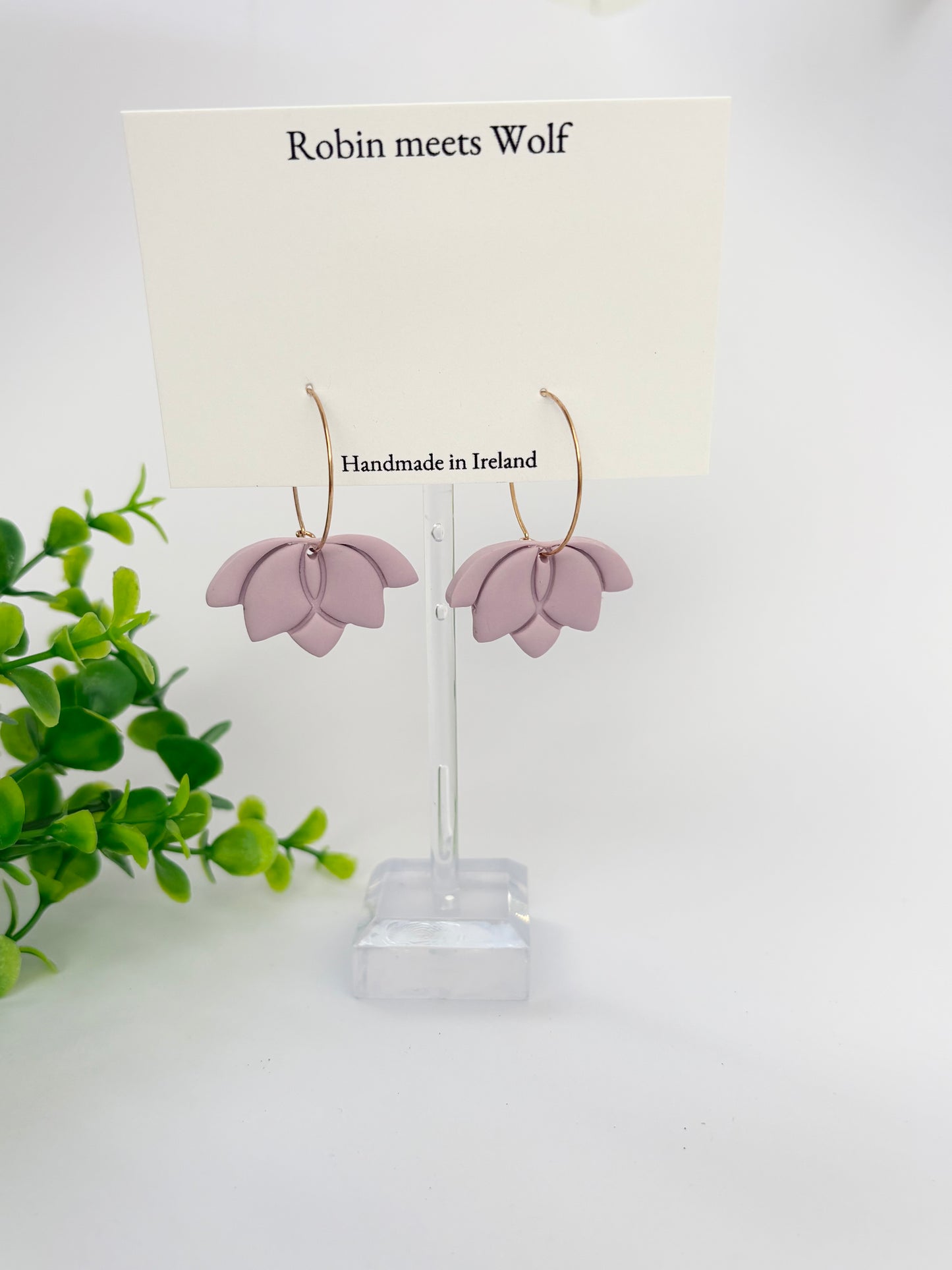 Lorelai- Lilac