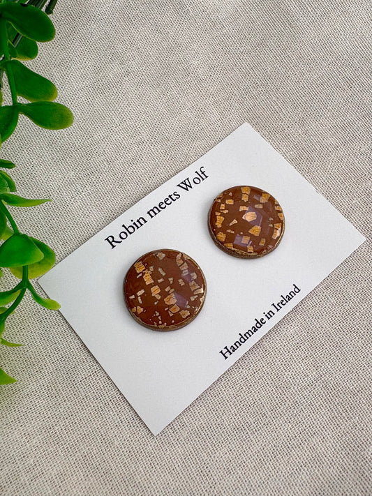 Large stud - tan and gold
